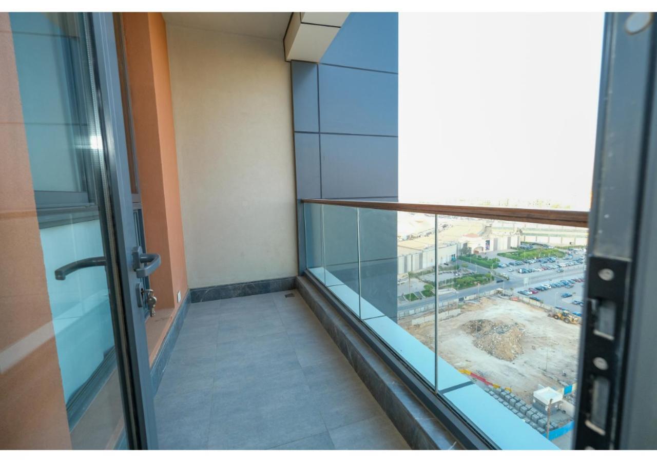 Luxury Chic In Aeon Compound- Mall Of Arabia Towers