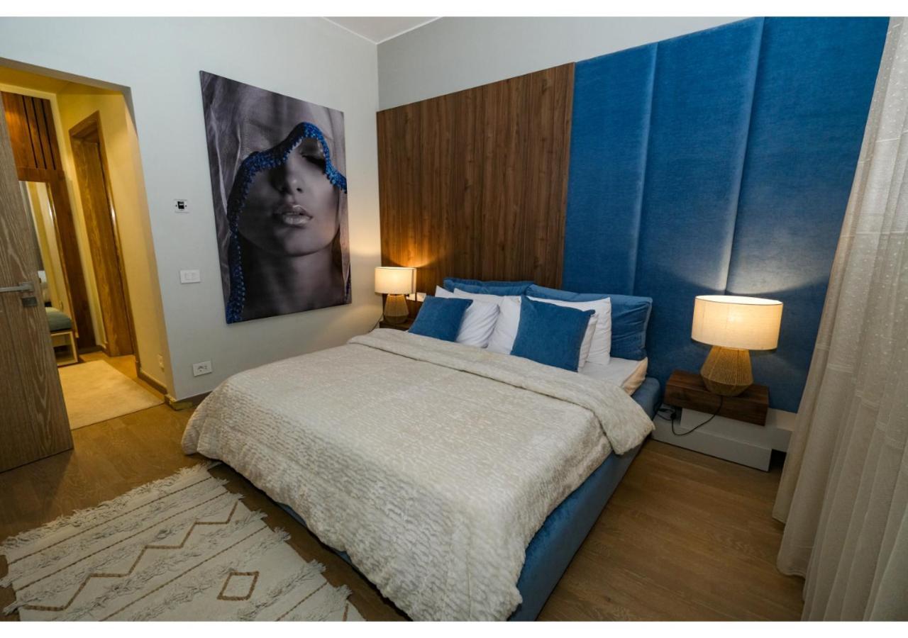 Apartment Luxury Chic In Aeon Compound- Mall Of Arabia Towers 6th of October City