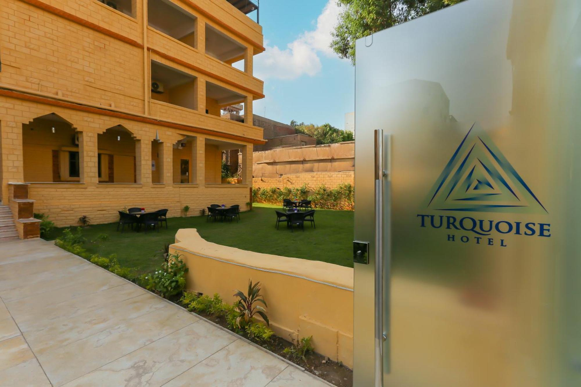 Turquoise Pyramids Gate Centre 3* Kafret el-Gabal