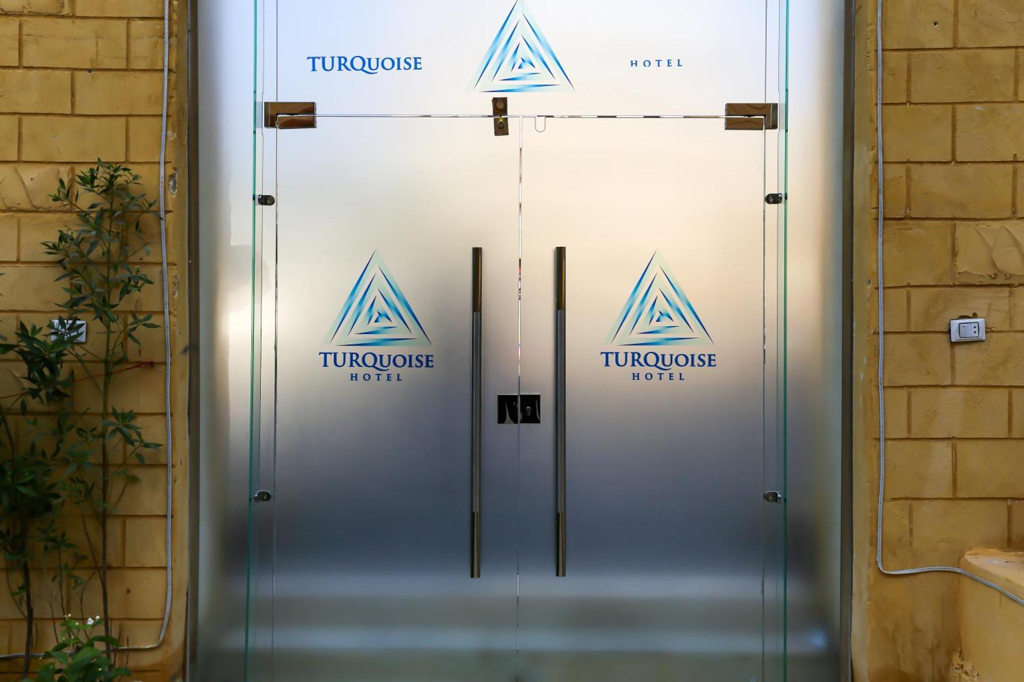 Turquoise Pyramids Gate Centre Hotel