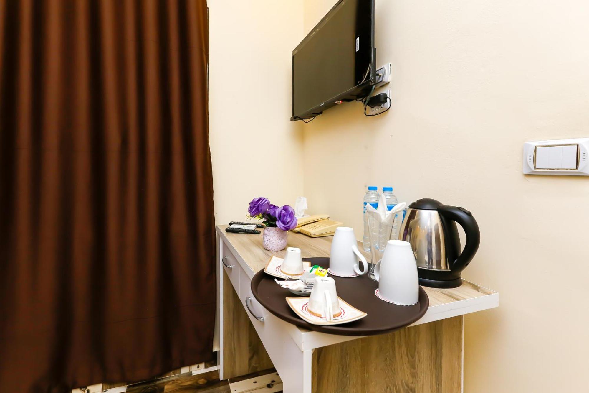 Turquoise Pyramids Gate Centre 3* Kafrat al Jabal