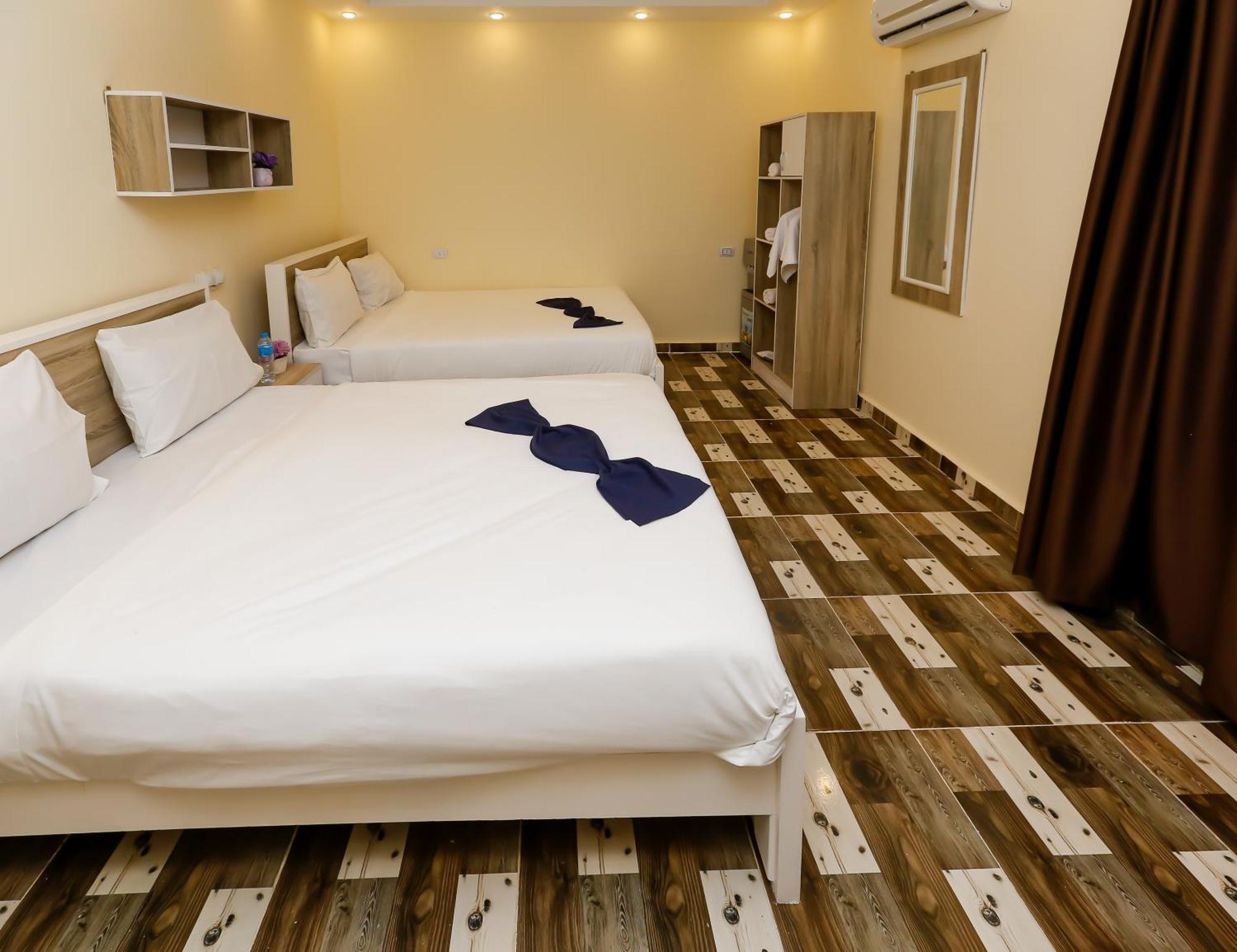 Turquoise Pyramids Gate Centre Hotel 3*