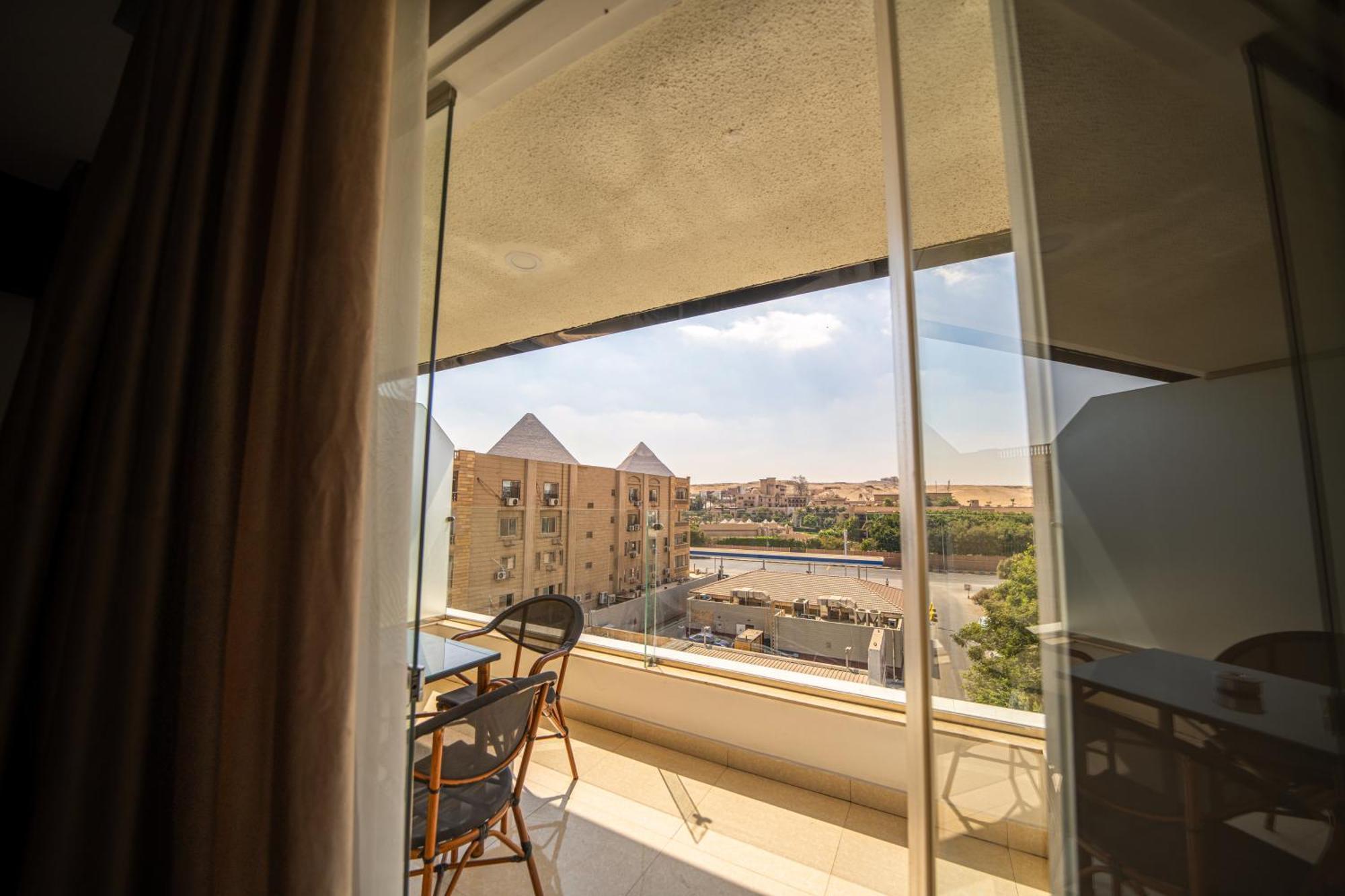 Otel King Pyramids View Kafret el-Gabal