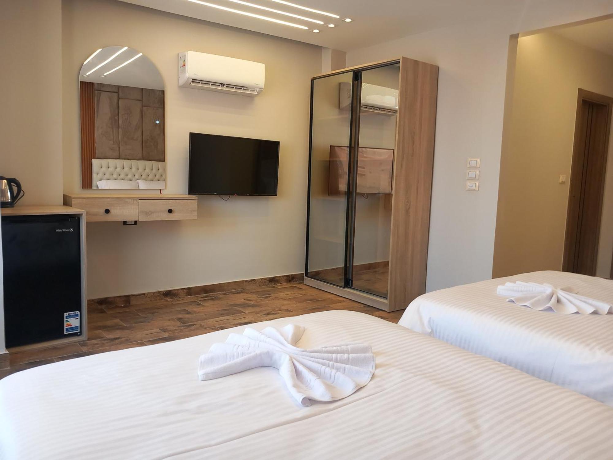 Pyramids Enigma Grand 3* Kafret el-Gabal