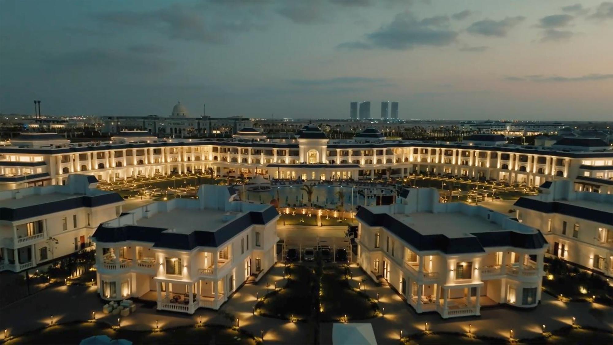 Crystal Lotus Luxury Palace - By Pickalbatros 5*