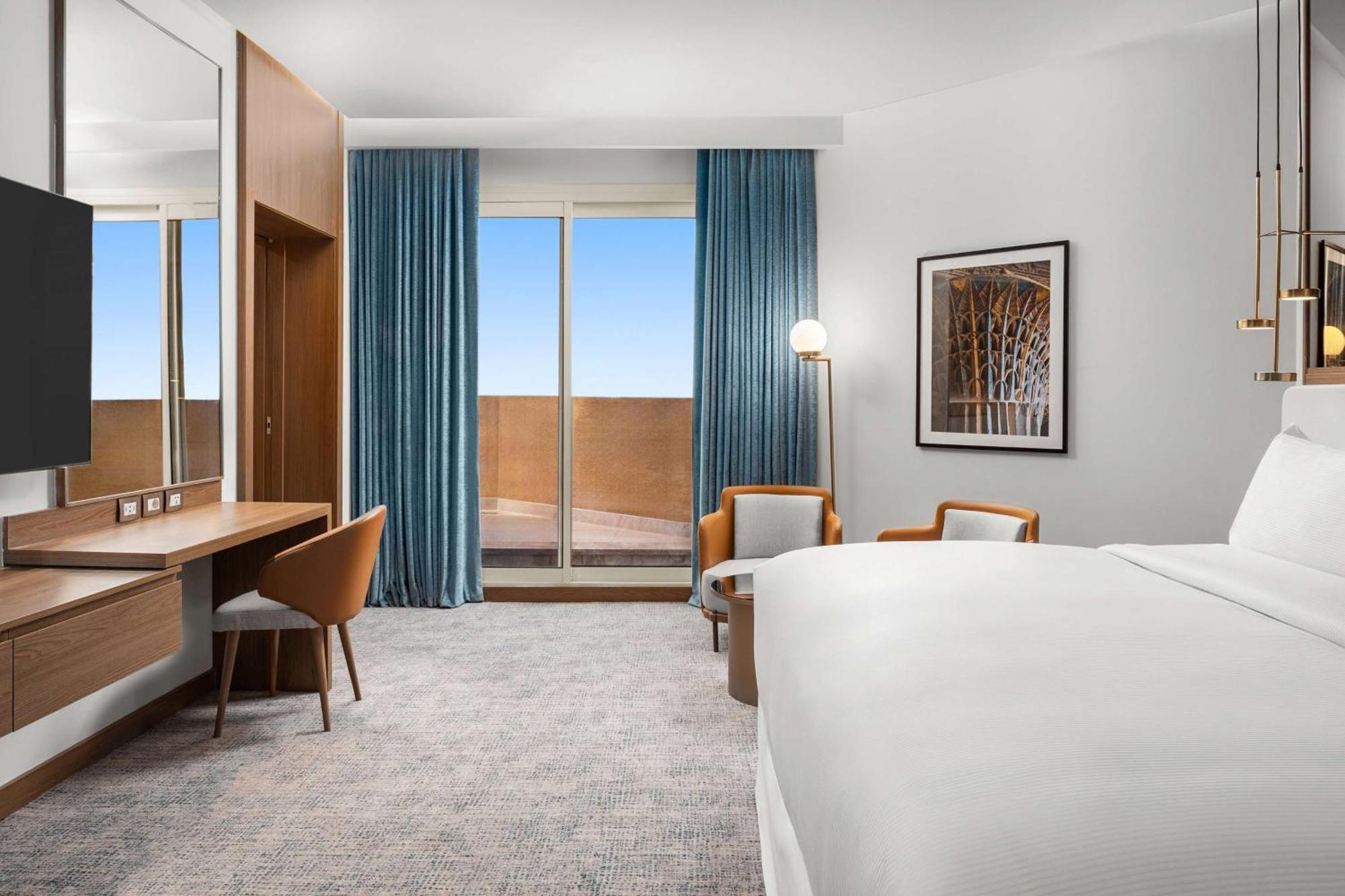 Hilton Plaza 5* Alexandria