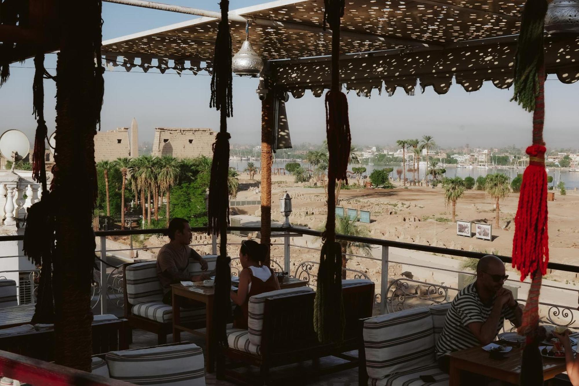 Hotel Nefertiti 3*
