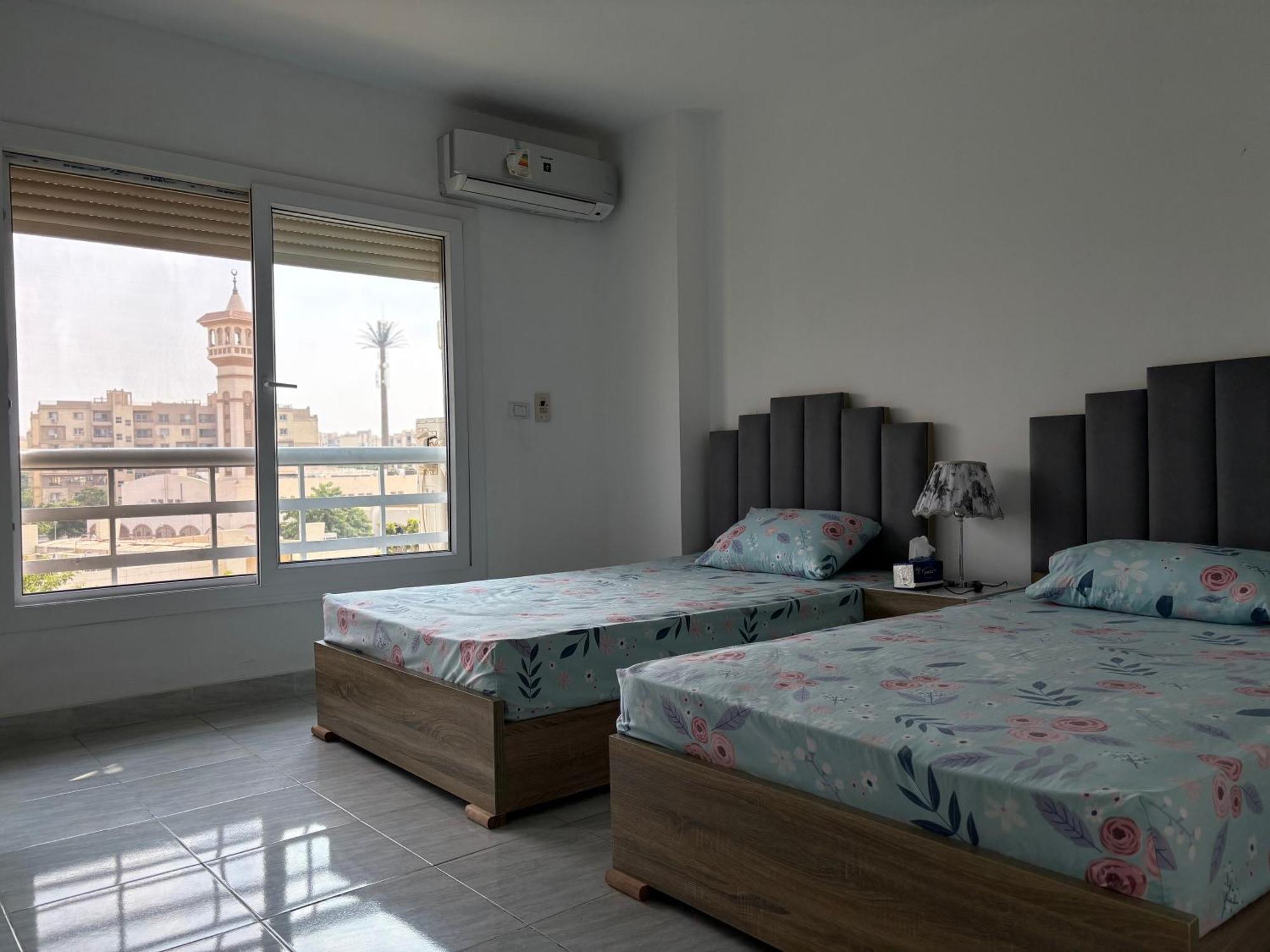 Apartment Luxury Inn: 3br Amazing View In B6 Madinaty