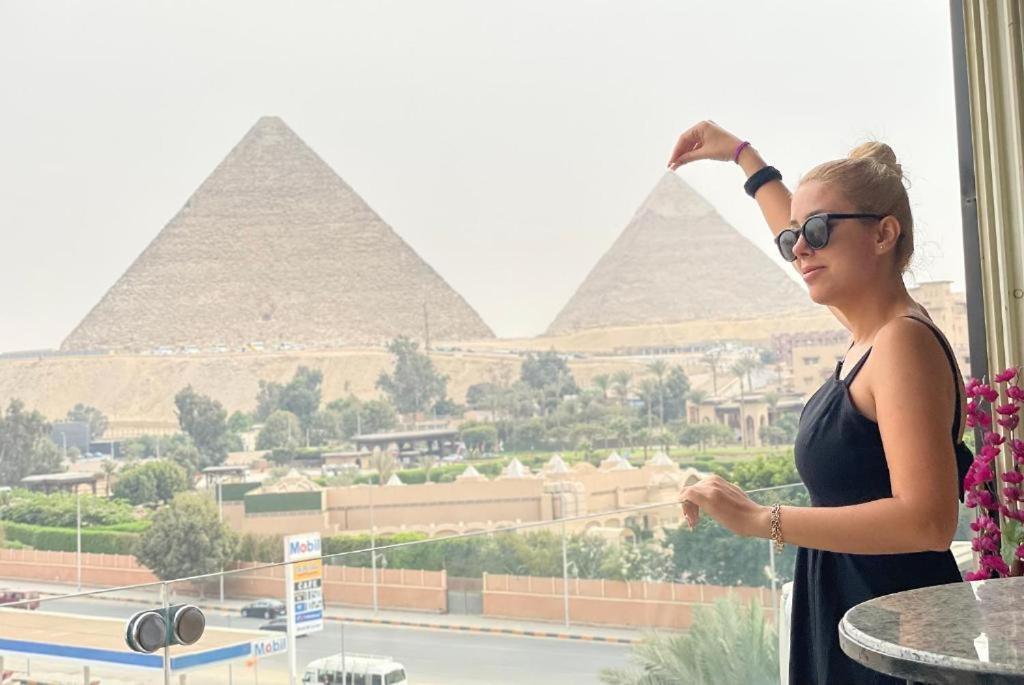 Unique Pyramids Boutique