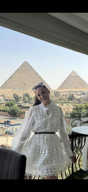 Unique Pyramids Boutique *