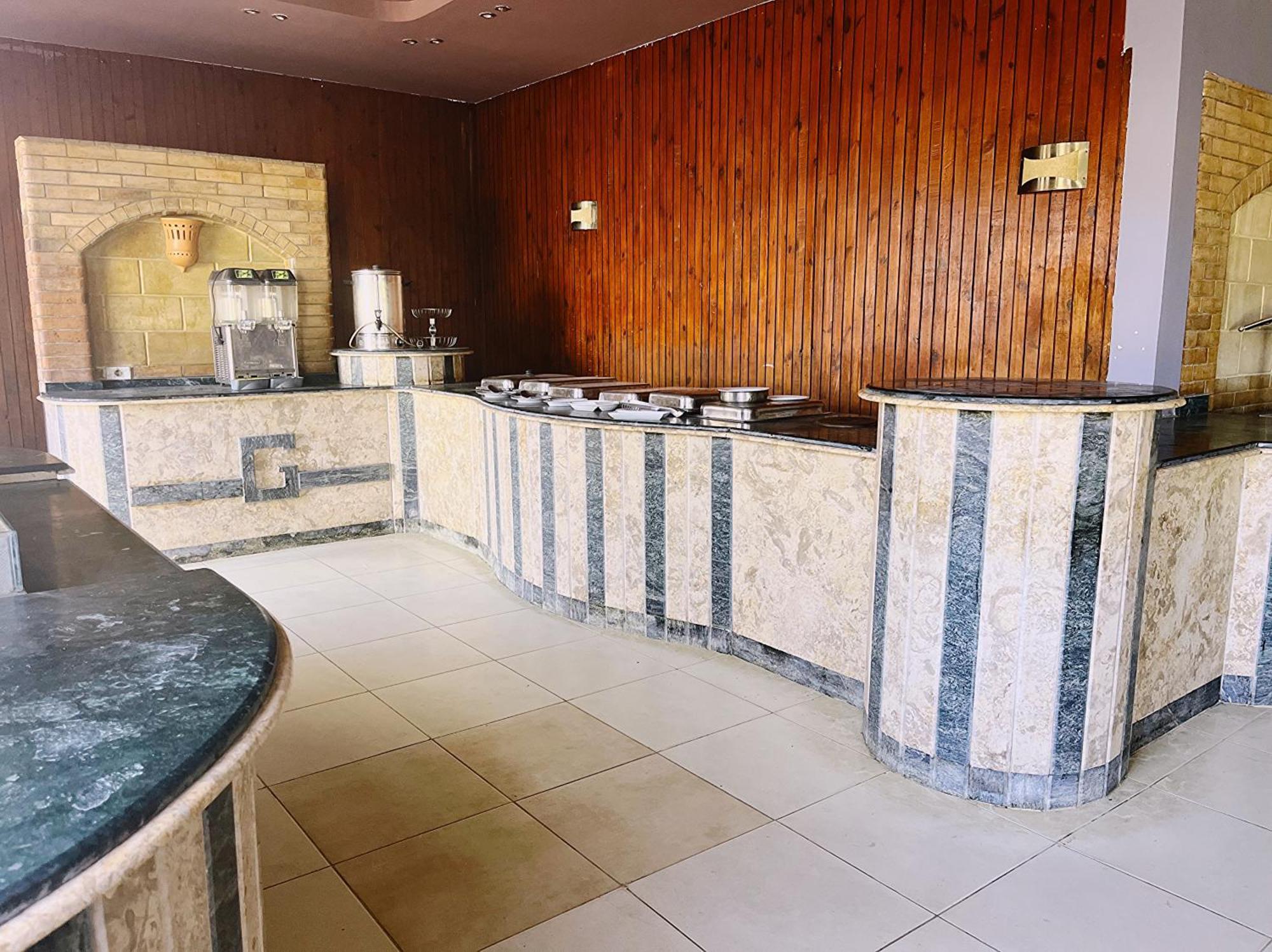 Hotel El Geisum