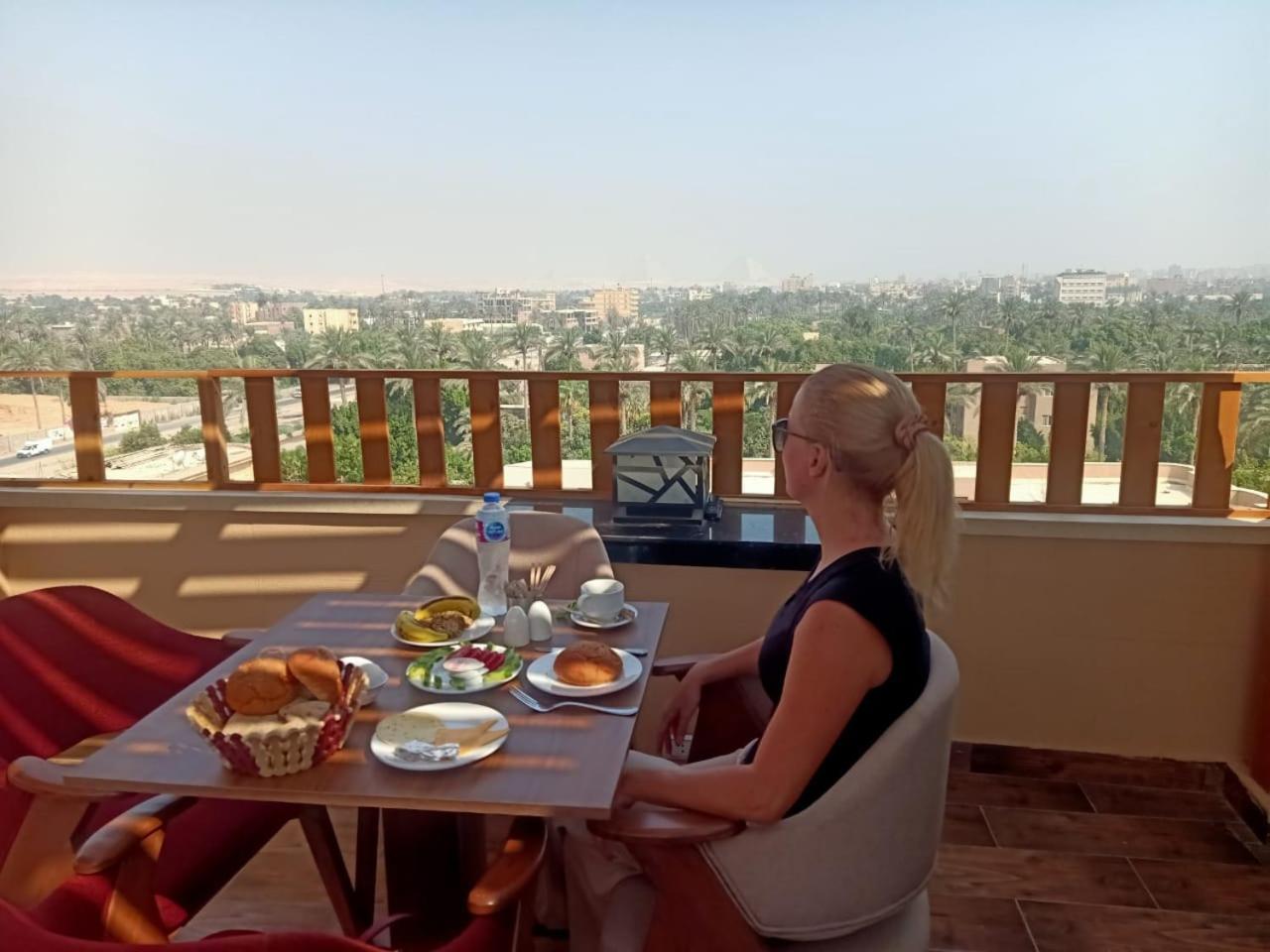 Pyramids Sunshine View 5*