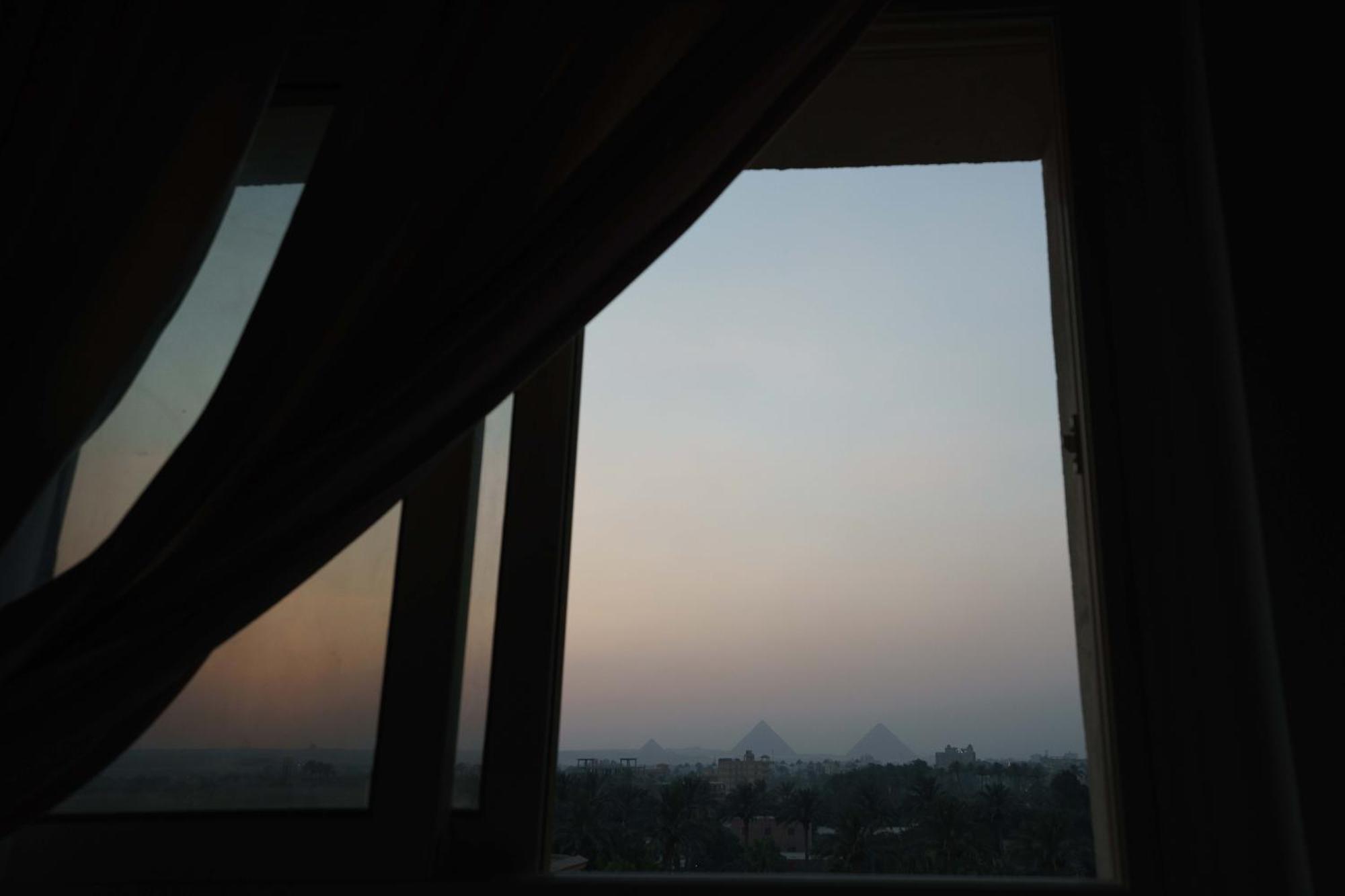 Hotel Pyramids Sunshine View 5*