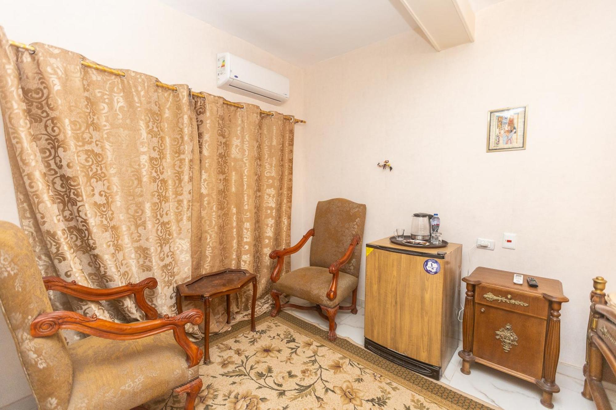 Guest house Grensha Pyramids *