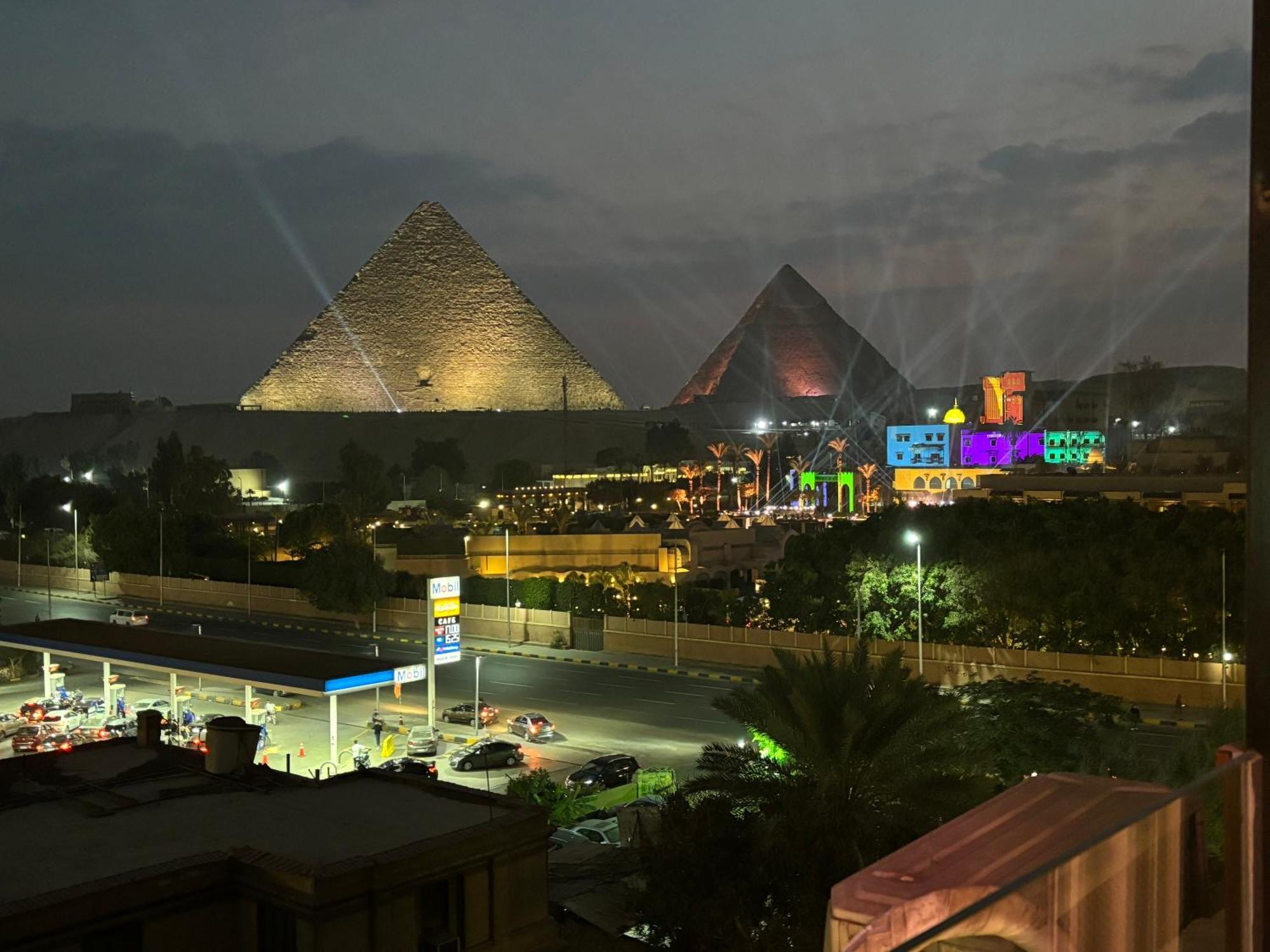 Unique Pyramids Boutique Kafrat al Jabal