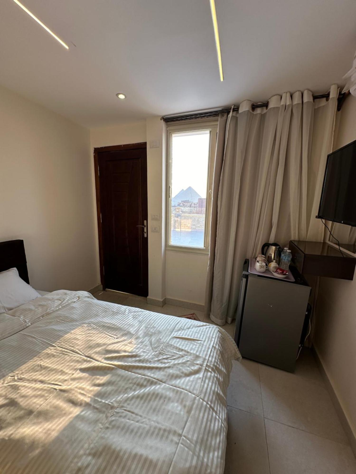 Sun 3 Pyramids 3* Kafrat al Jabal