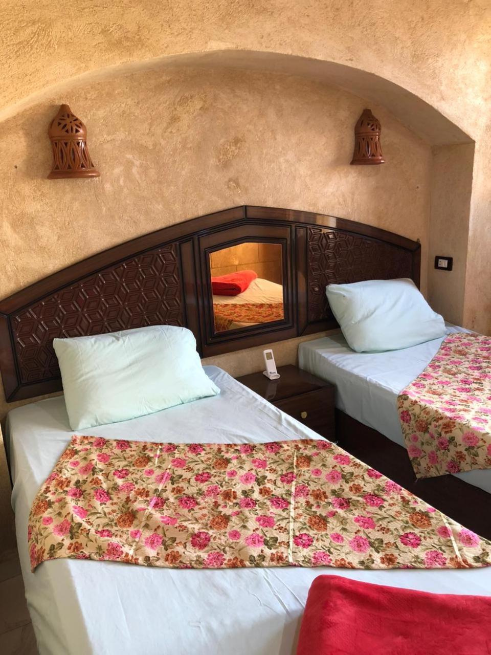 Guest house Queen House