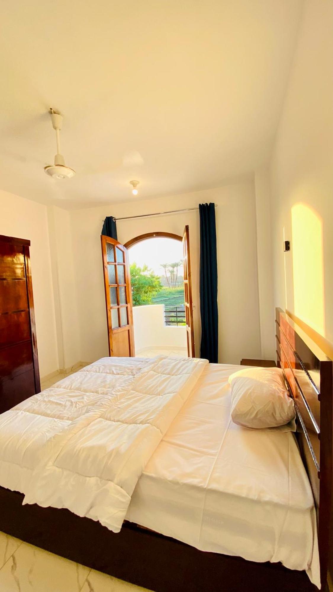 Guest house Sun Wing - *