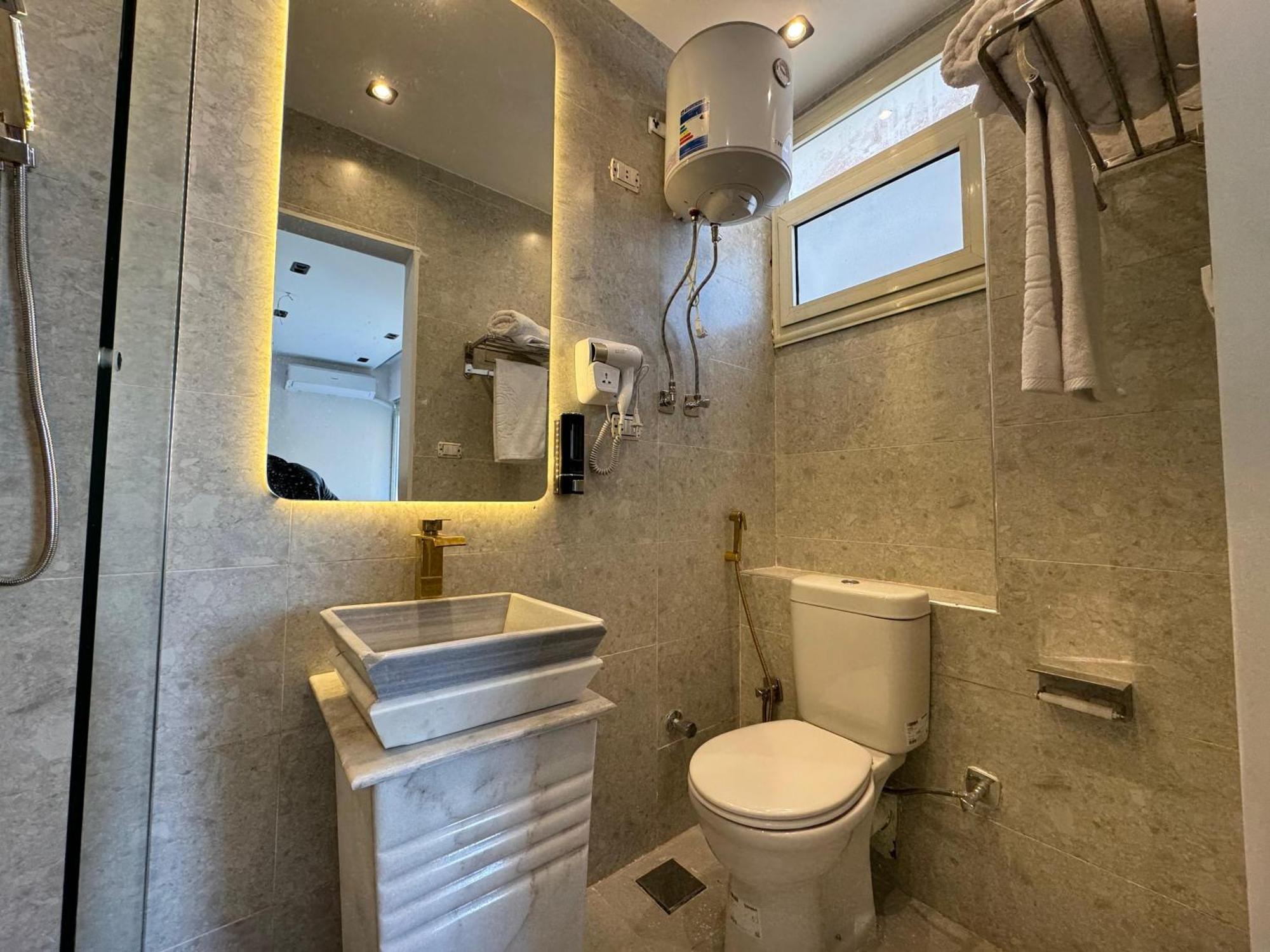 New White Pyramids Guest house