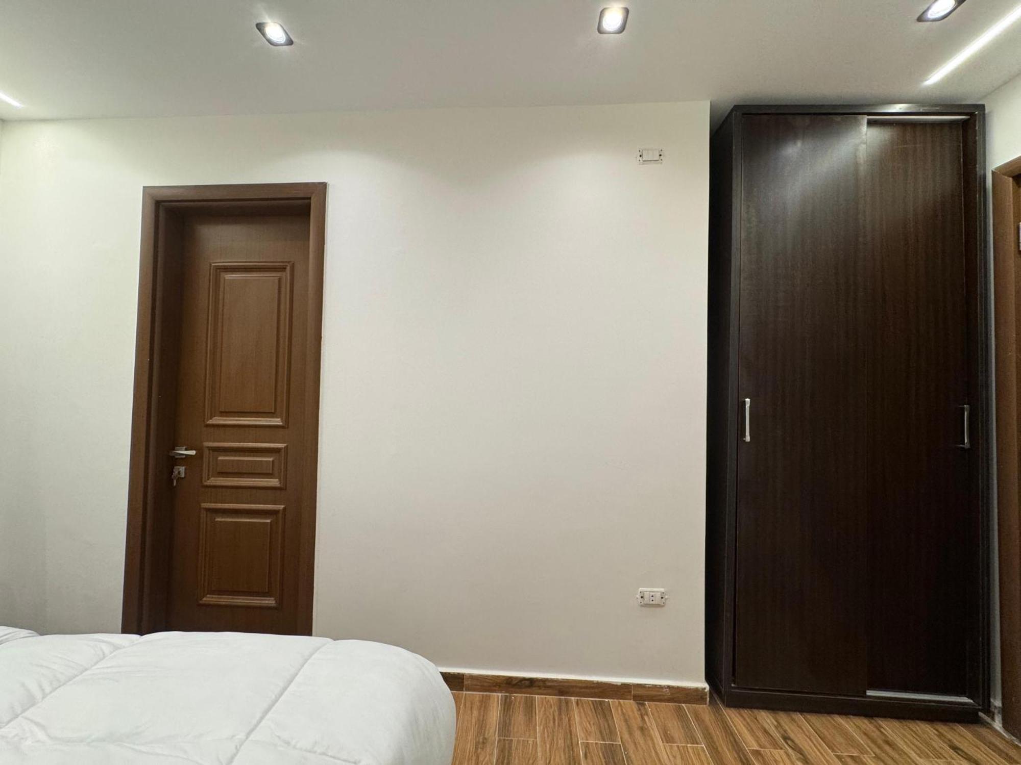 Guest house New White Pyramids