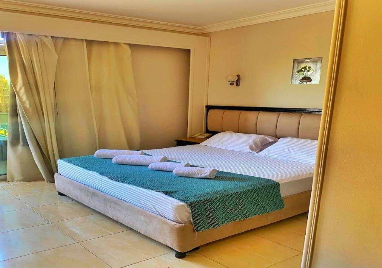 Davinci Hotel 3*