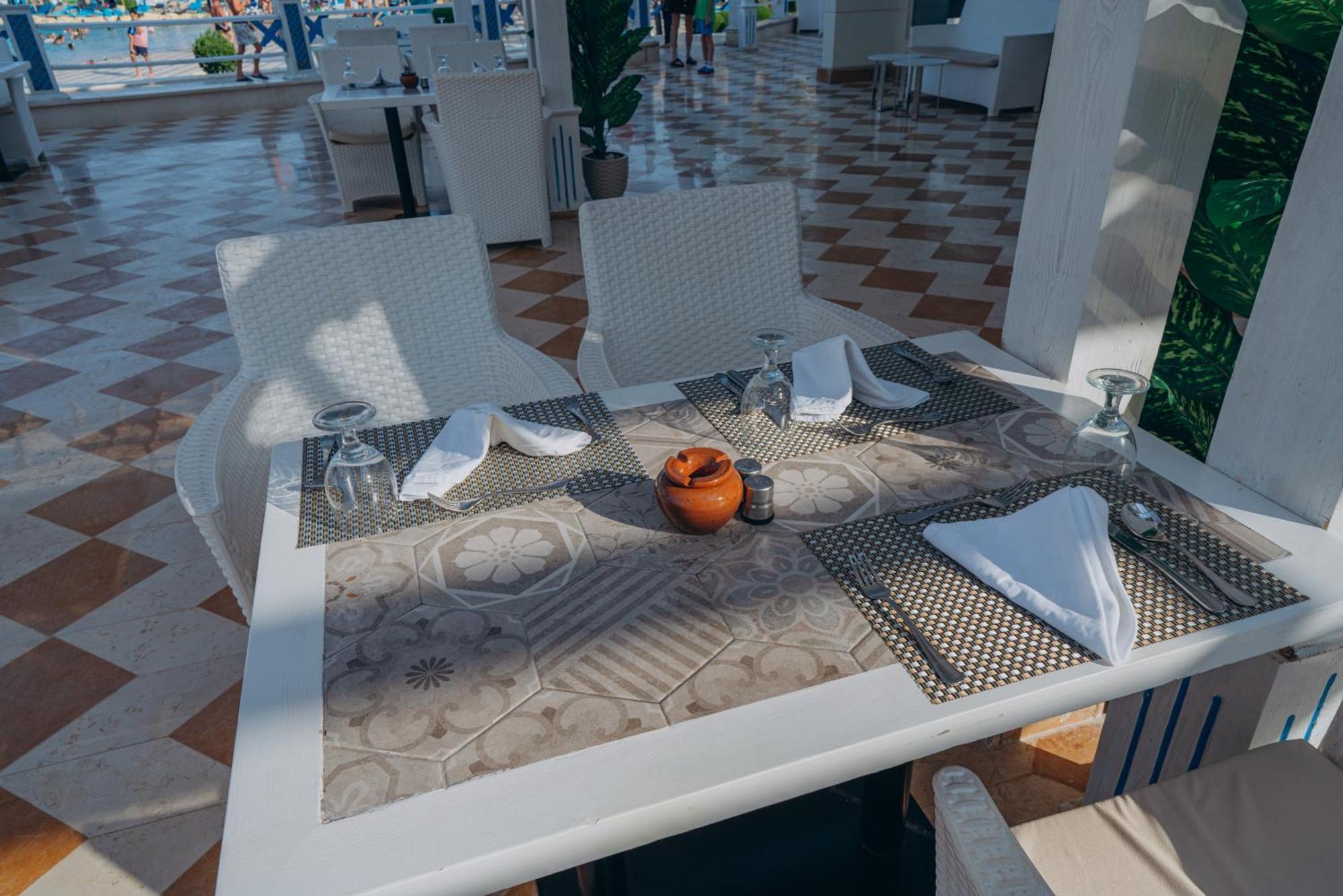 Resort Gravity & Aqua Park Sahl Hasheesh Families And Couples Only Hurghada