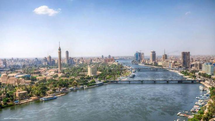 Hotel Grand Bayan & At Nile Plaza 2*