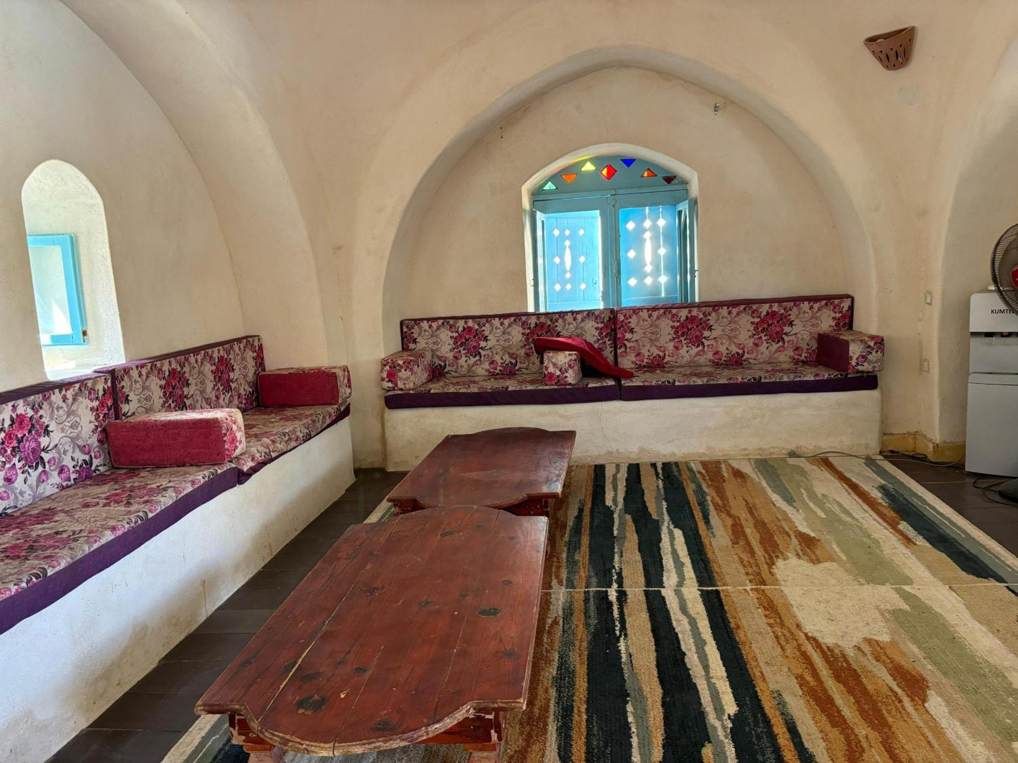 Khan Villa *