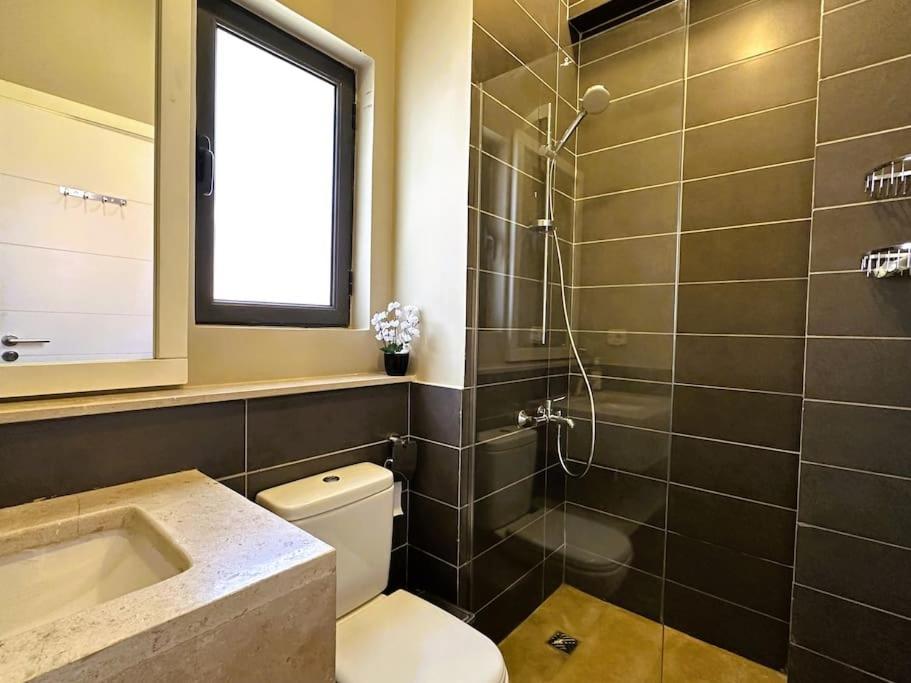 Villa Luminous 4br Villa, Free Pool & Lagoon Access At Gouna *