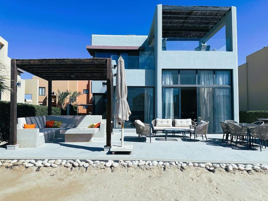 Villa Luminous 4br Villa, Free Pool & Lagoon Access At Gouna