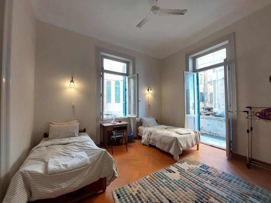 Private At Shared Apartment, Only Men And Sorry Ladies Not Allowed 仅限男士 Hospedagem domiciliar Alexandria