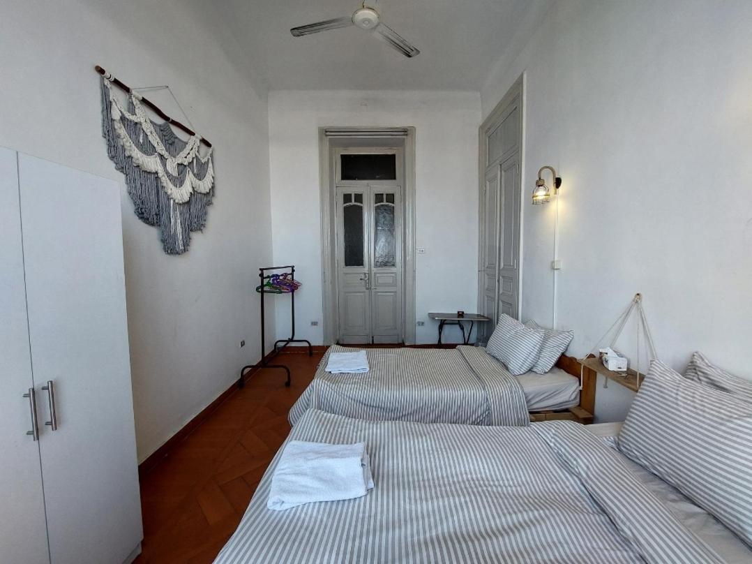 Private At Shared Apartment, Only Men And Sorry Ladies Not Allowed 仅限男士 *