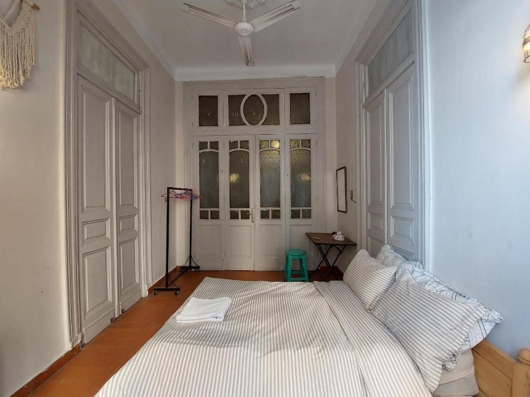 Private At Shared Apartment, Only Men And Sorry Ladies Not Allowed 仅限男士 Homestay