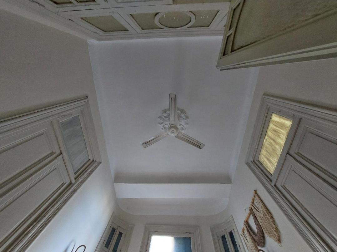 Homestay Private At Shared Apartment, Only Men And Sorry Ladies Not Allowed 仅限男士
