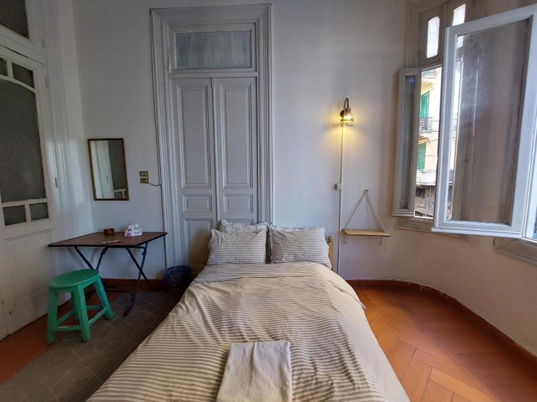 Private At Shared Apartment, Only Men And Sorry Ladies Not Allowed 仅限男士 Homestay *