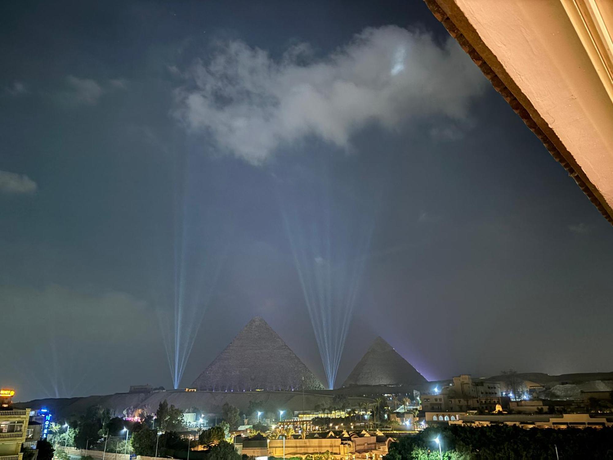 Unique Pyramids View