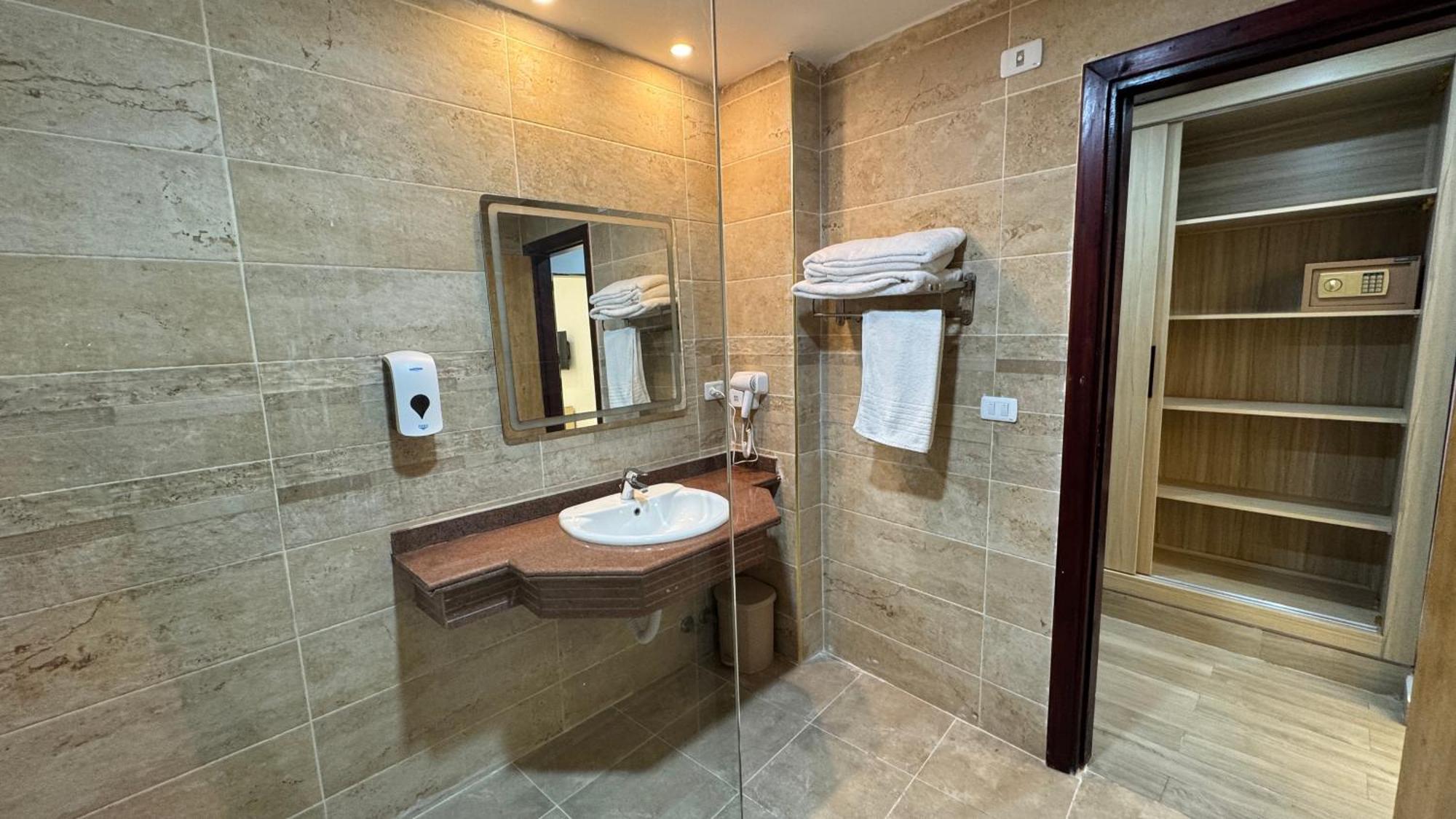 Hotel Konooz Pyramids 3*