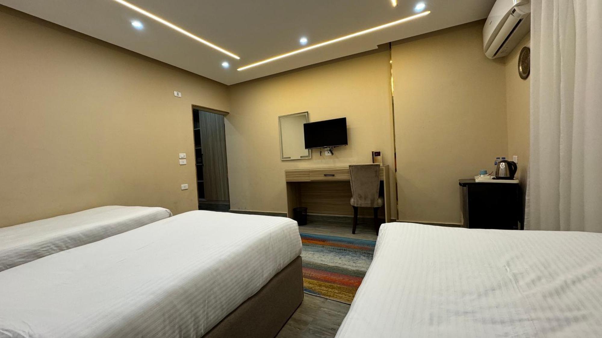 Hotel Konooz Pyramids