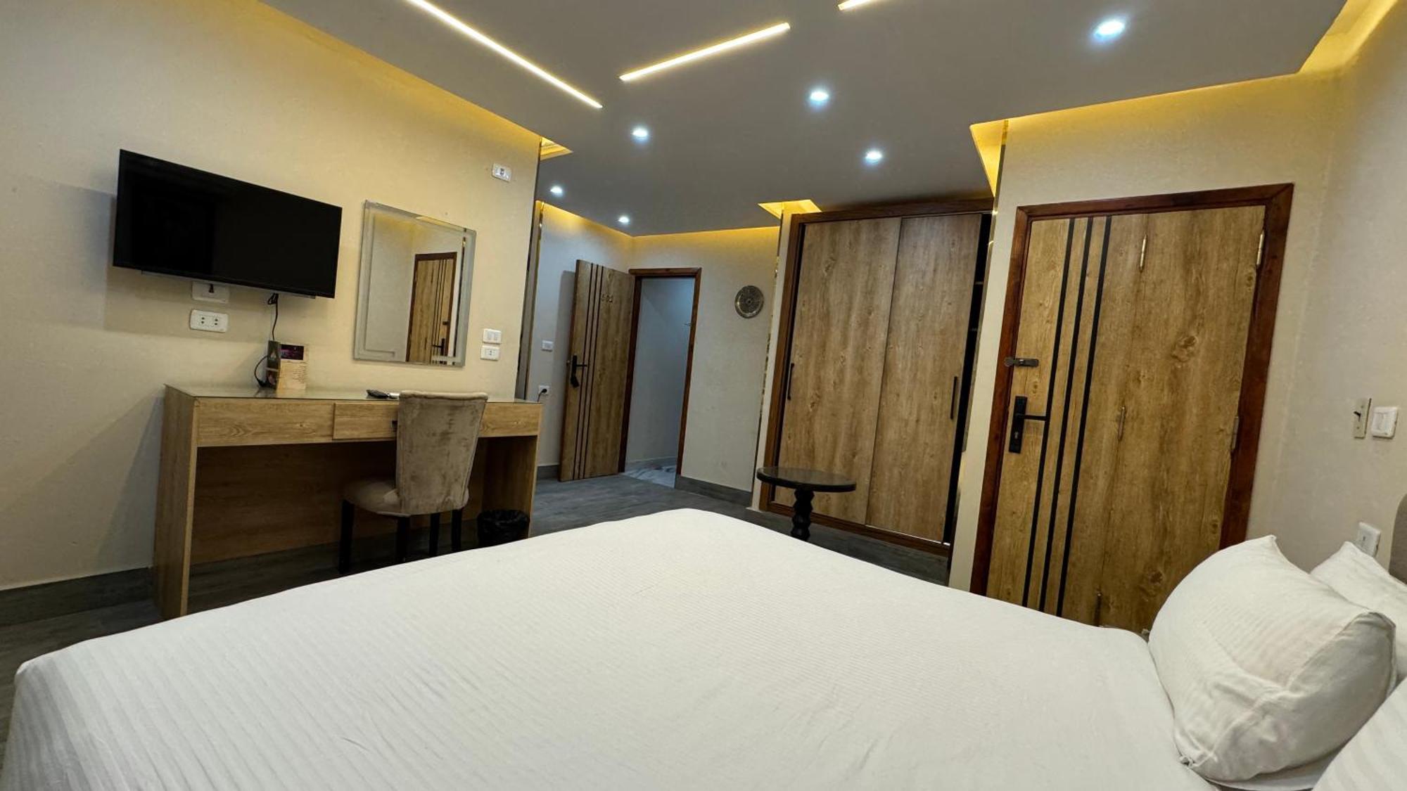 Konooz Pyramids 3* Kafrat al Jabal