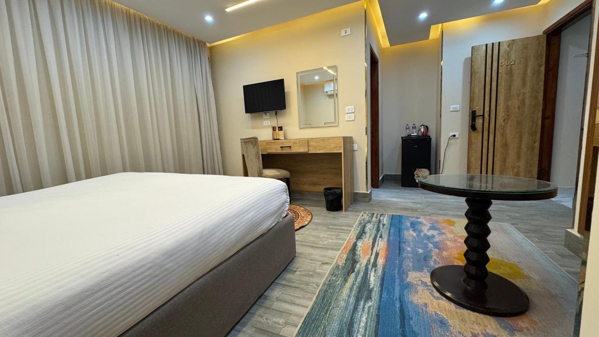 Konooz Pyramids Hotel Kafrat al Jabal