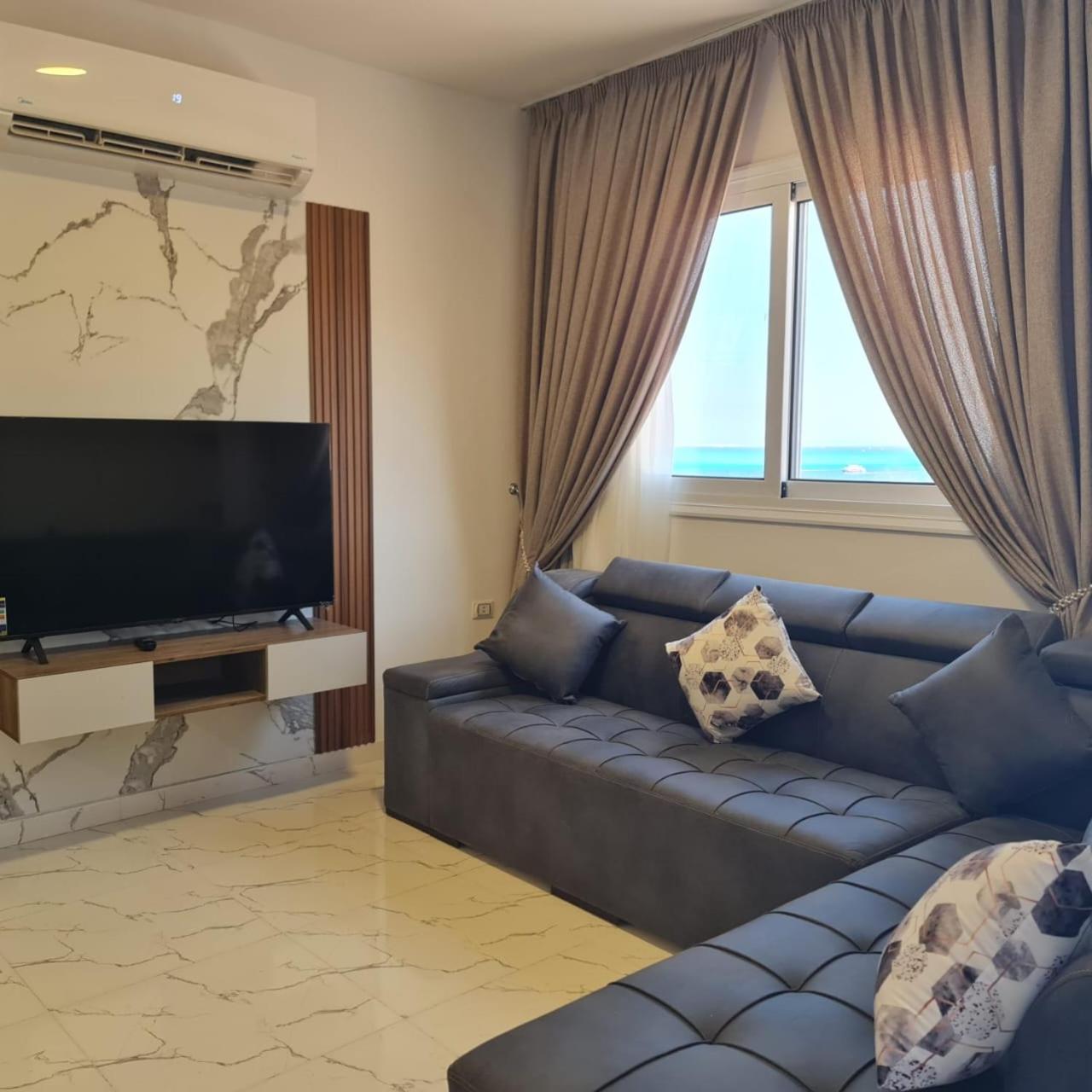 La Prestigia Apartment