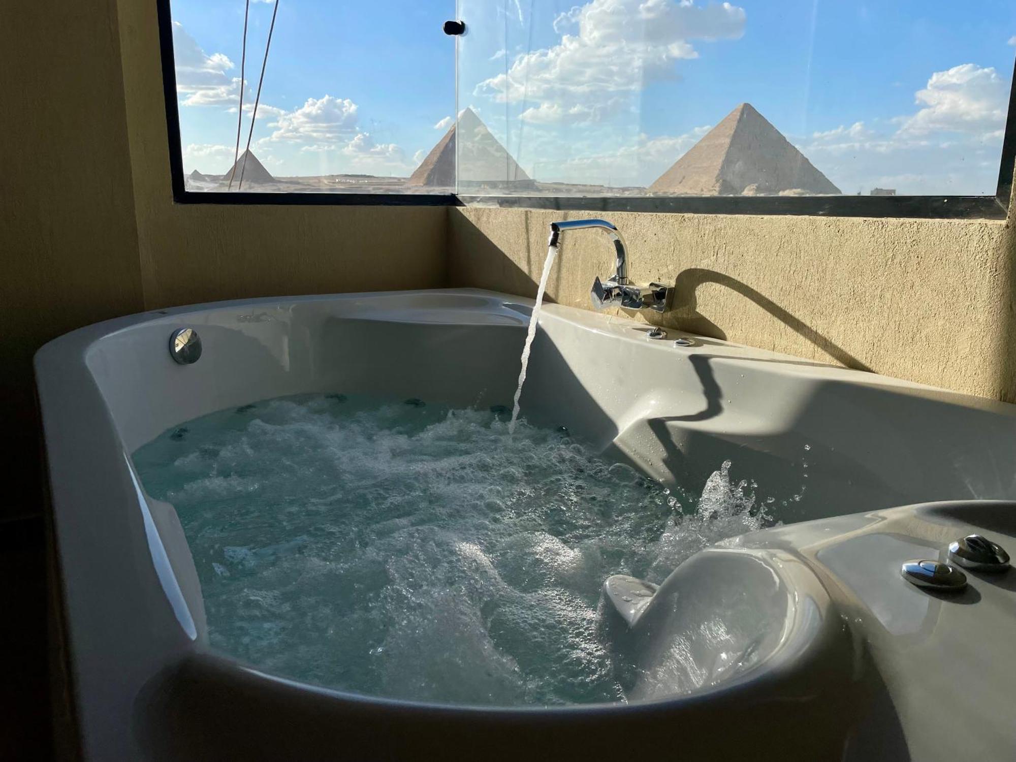 Eterna Pyramids 4* Kafrat al Jabal