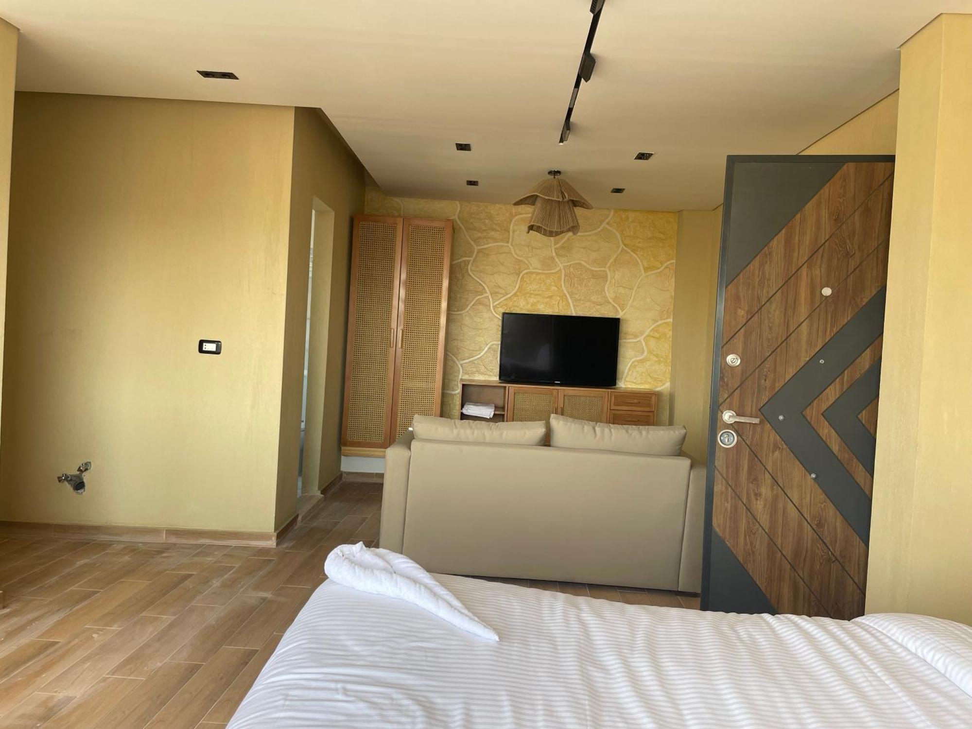 Hotel Eterna Pyramids