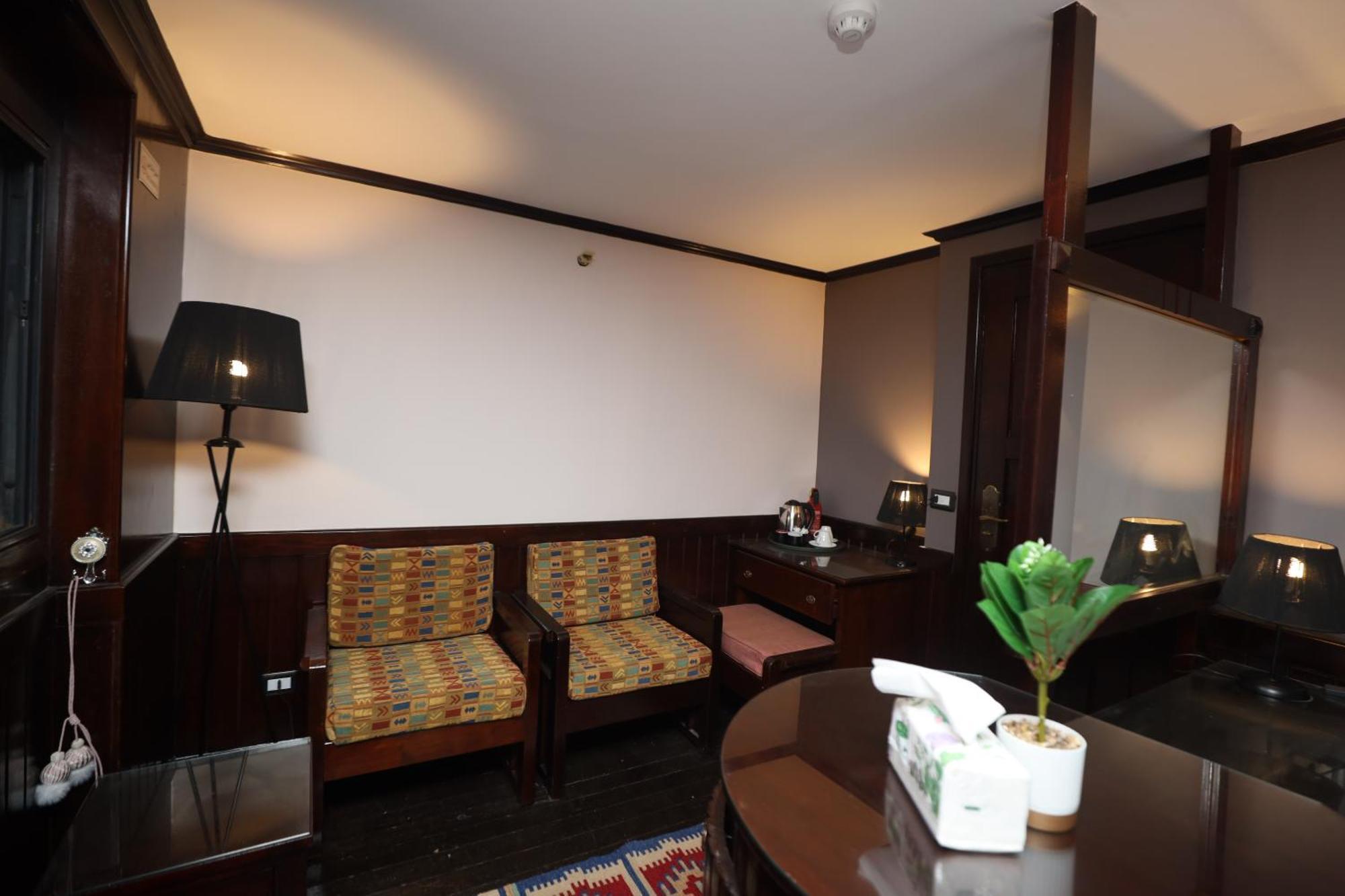 Nile View Hotel 4*