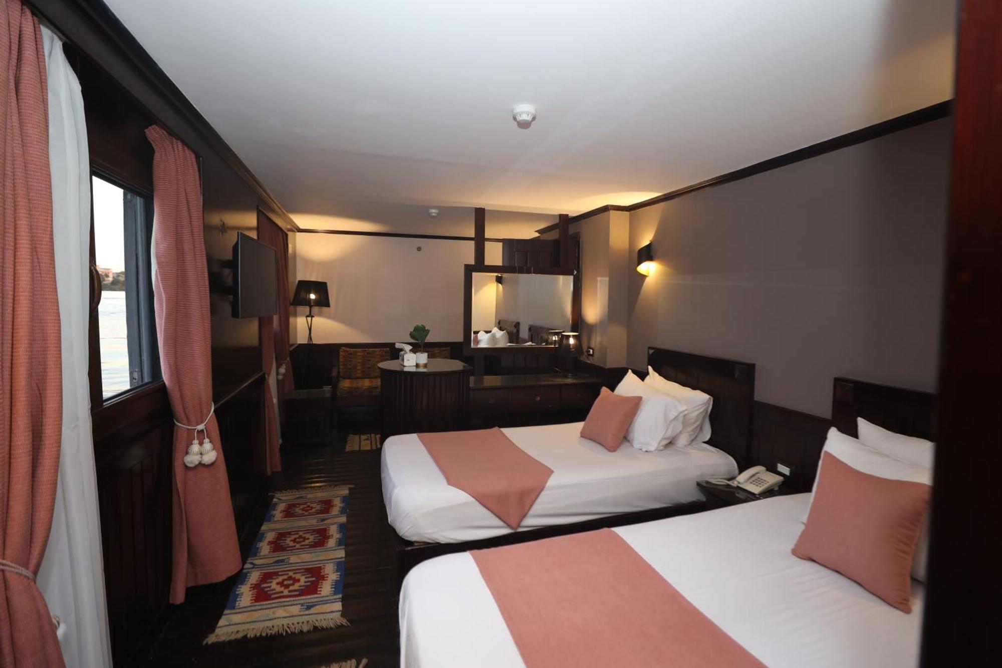 Nile View 4*