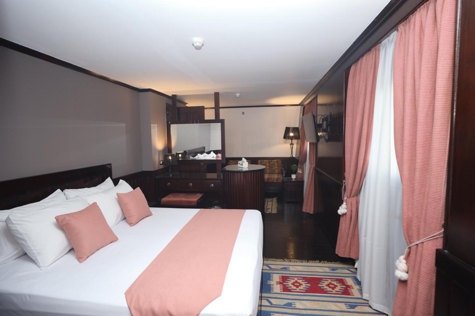 Hotel Nile View 4*