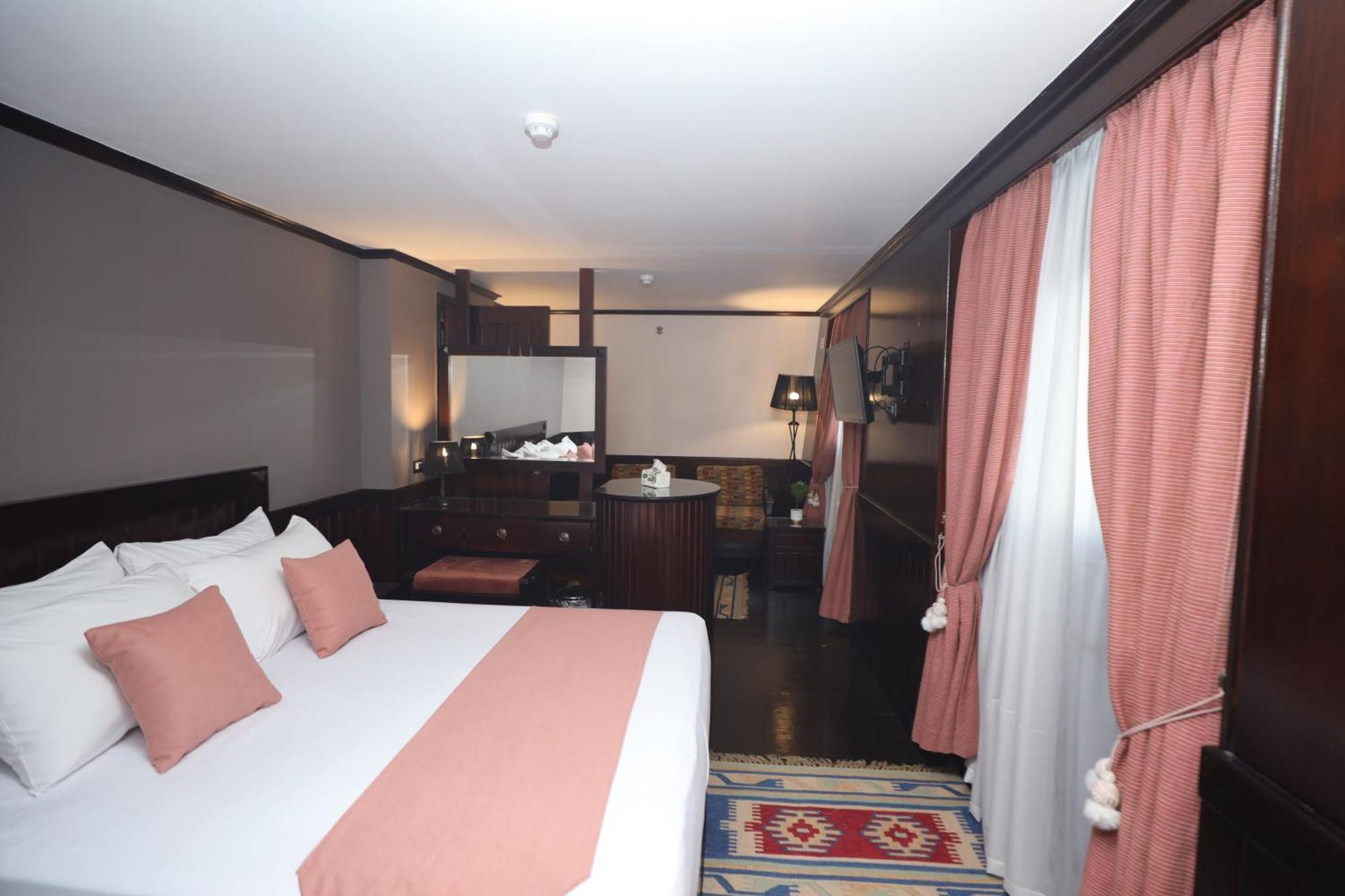Nile View 4*