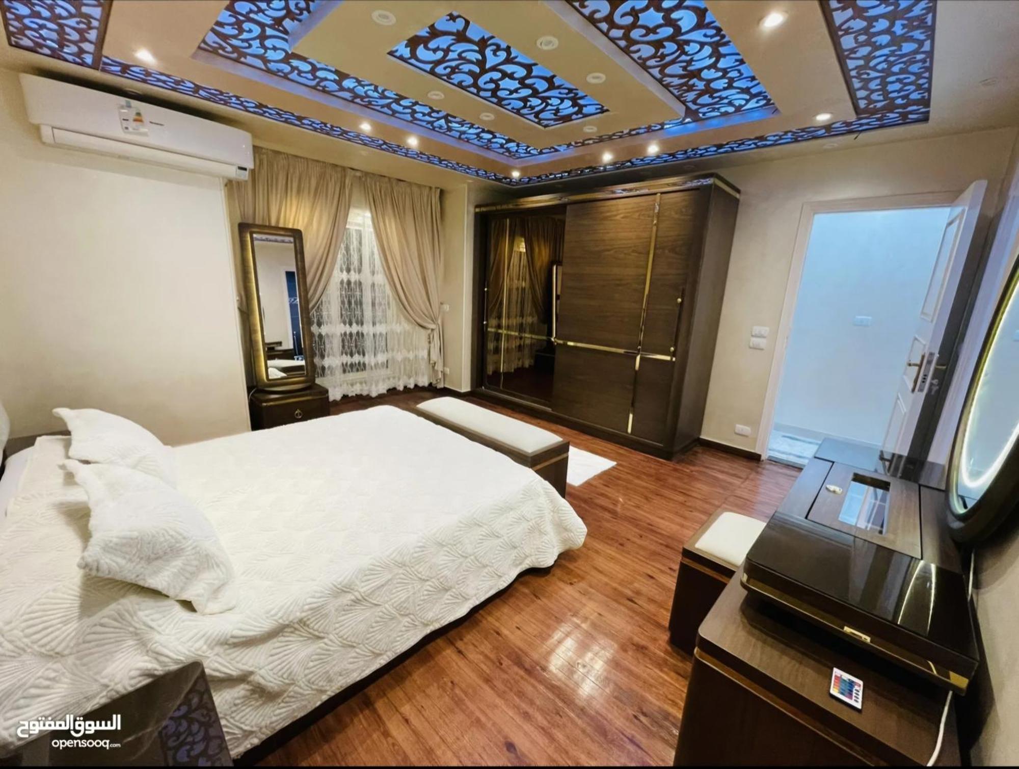 New Stylish 3br In El Dokki Near Shooting Club - Families Only Cairo