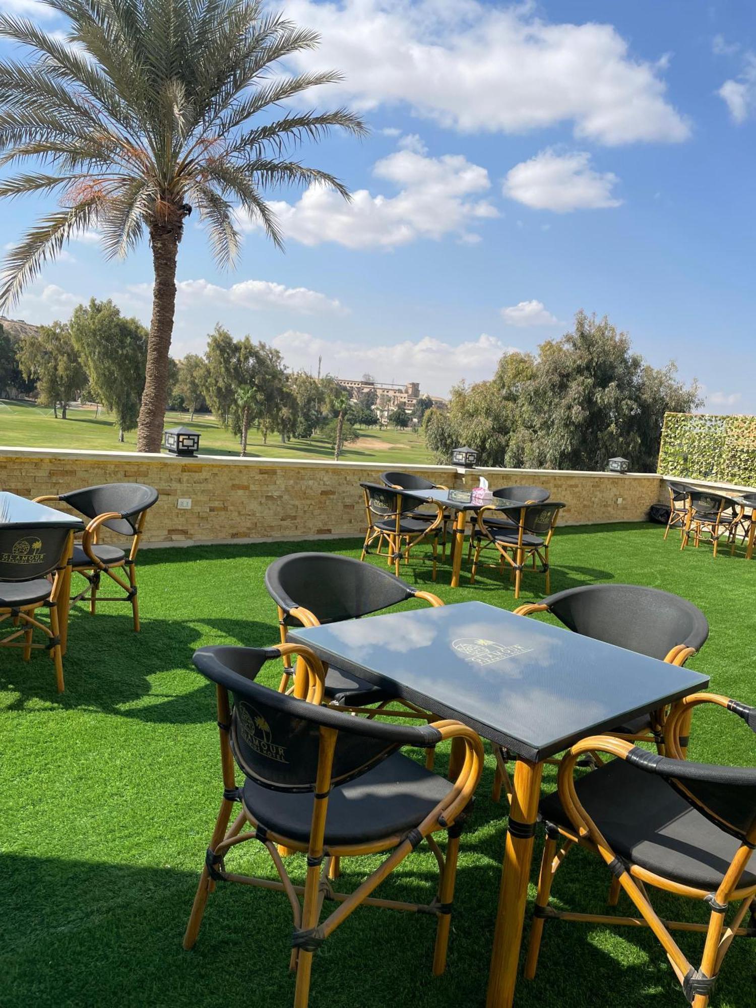 Glamour Pyramids View Hotel Kafrat al Jabal