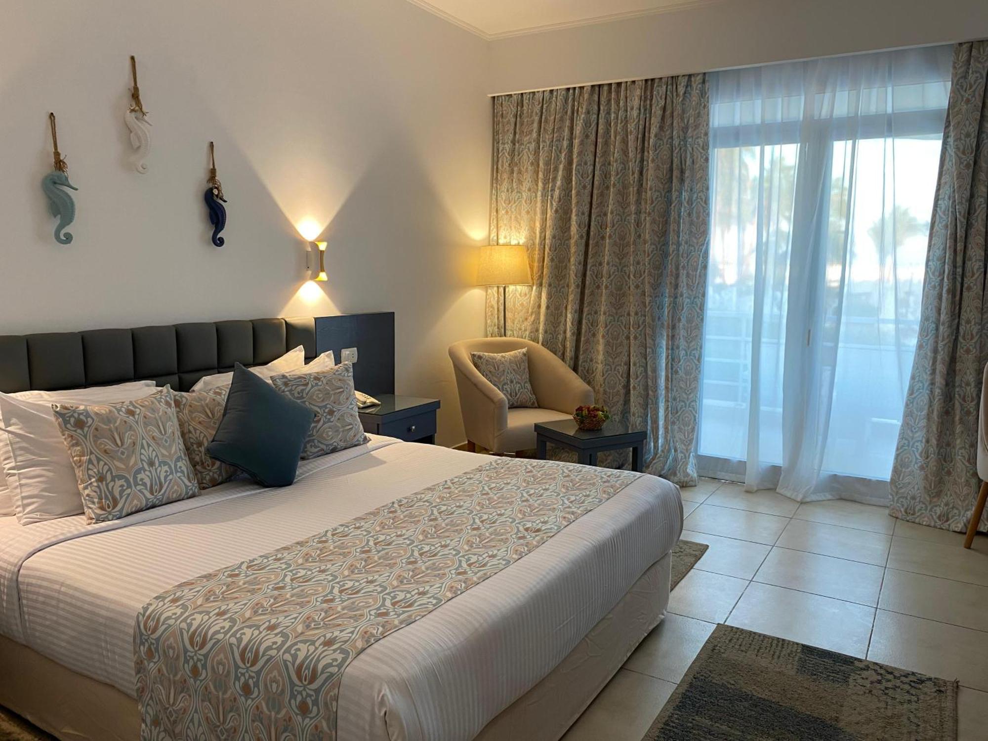 Resort Reef